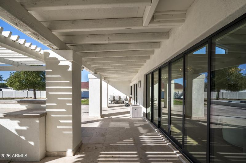 10111 E Cholla St-44