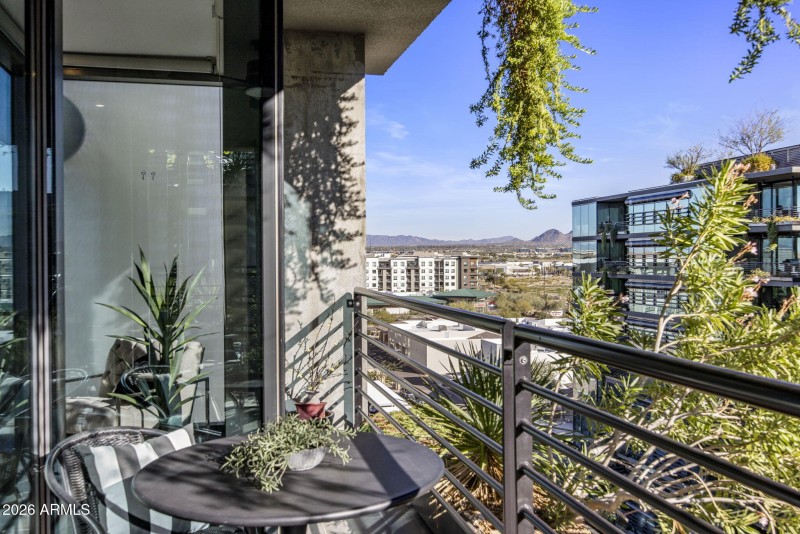 56-web-or-mls-D46A2919