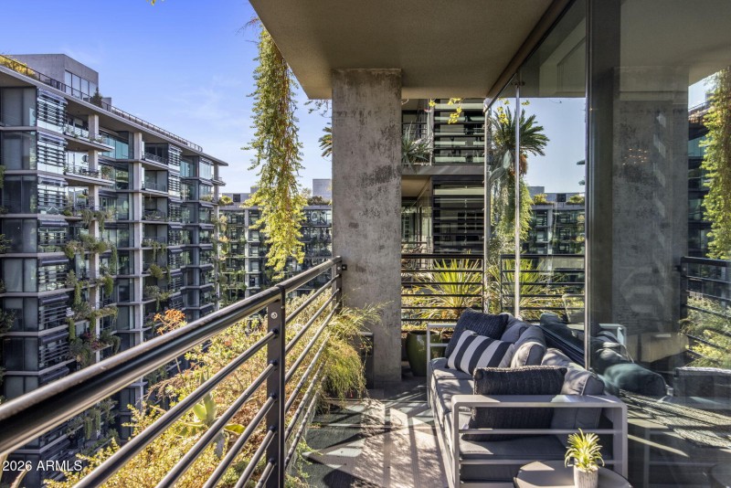 57-web-or-mls-D46A2926