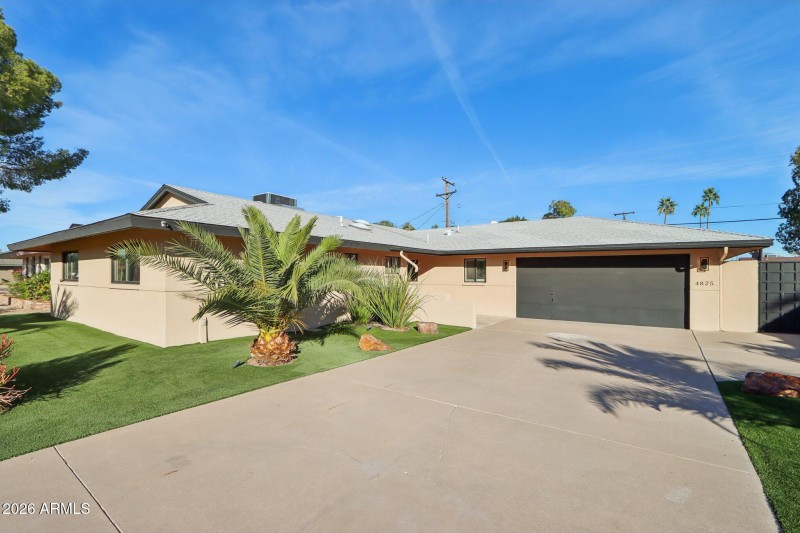 5-web-or-mls-N 82nd St-S1601-005