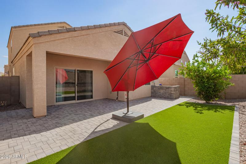 16 Professionally Landscaped Backyard Ju