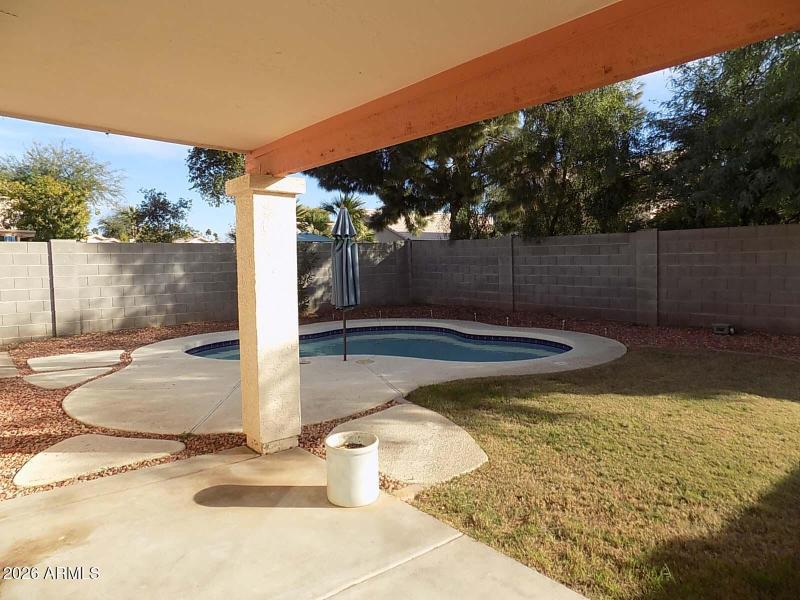 Patio to pool