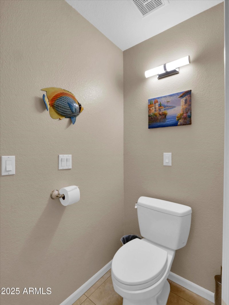 Master Bath & Closet (4)