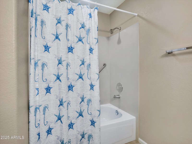 Guest Bathroom new (5)