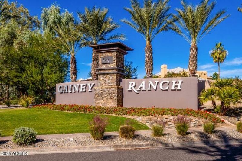 Gainey Ranch Entrance-