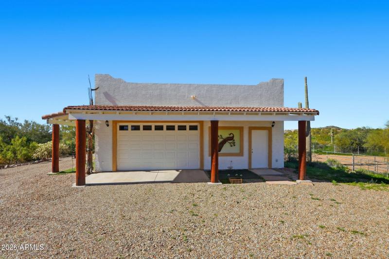 10046 E Hummingbird Lane