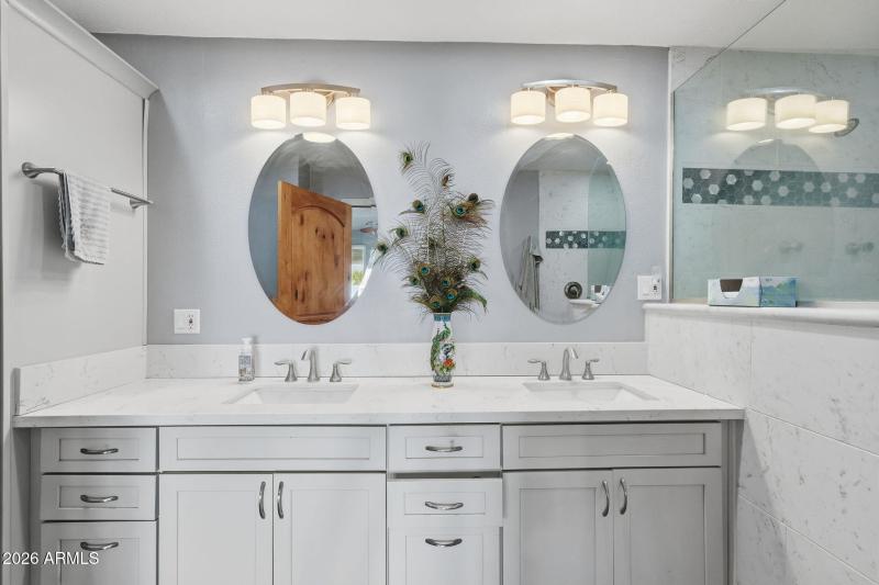 10046 E Hummingbird Lane