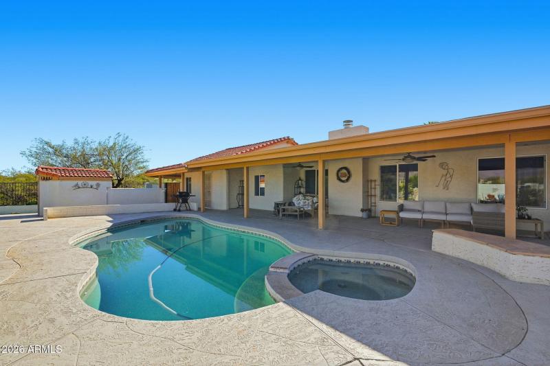 10046 E Hummingbird Lane