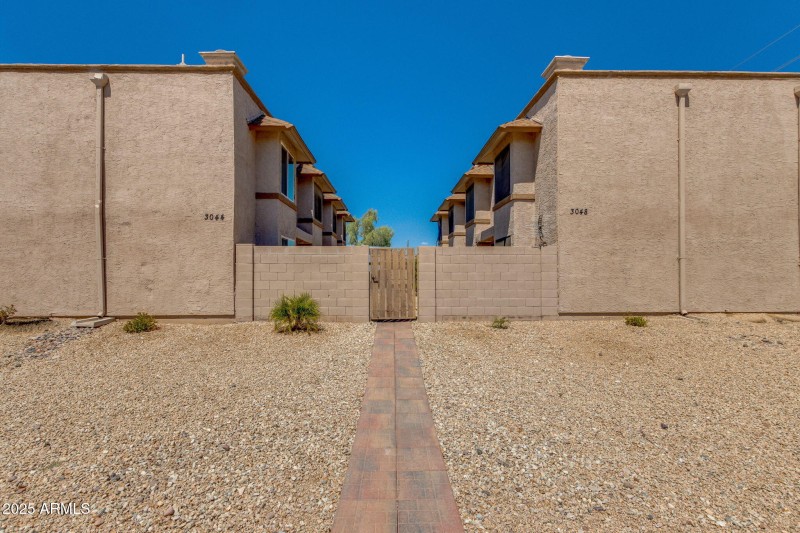 4-web-or-mls-ext_-29