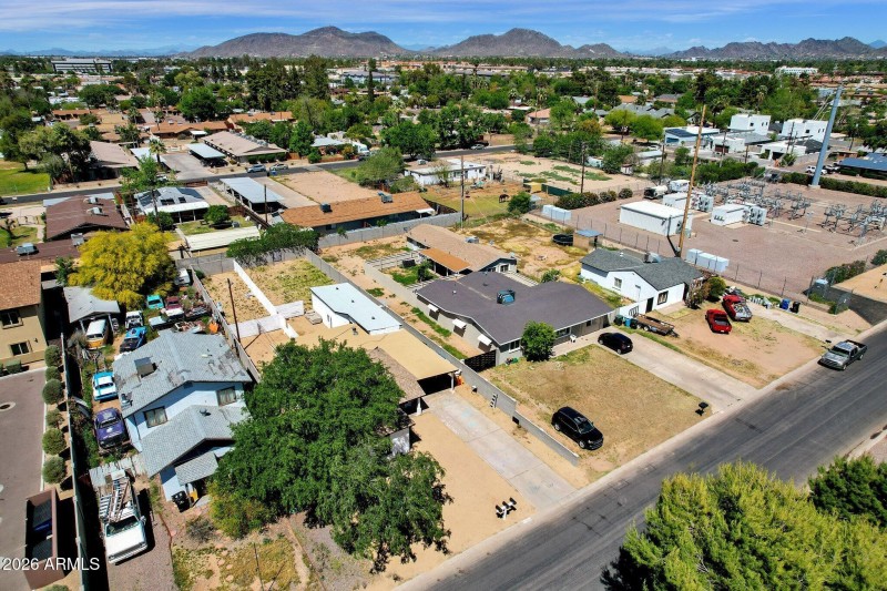 79-web-or-mls-2334-w-morten-ave