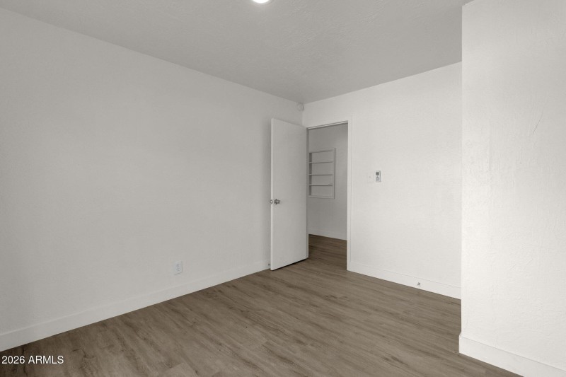 40-web-or-mls-2334-w-morten-ave