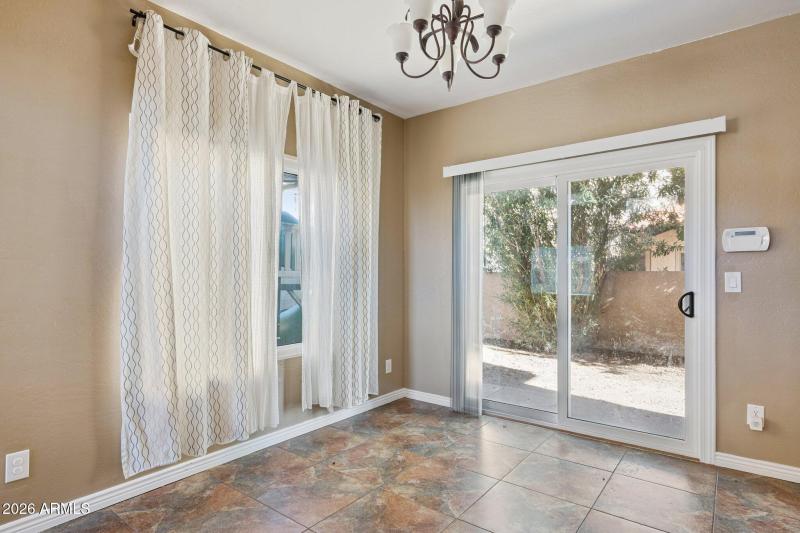 8-web-or-mls-1417-n-dana-st