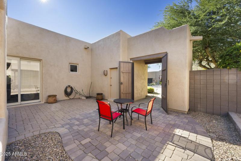 Outdoor Entertaining