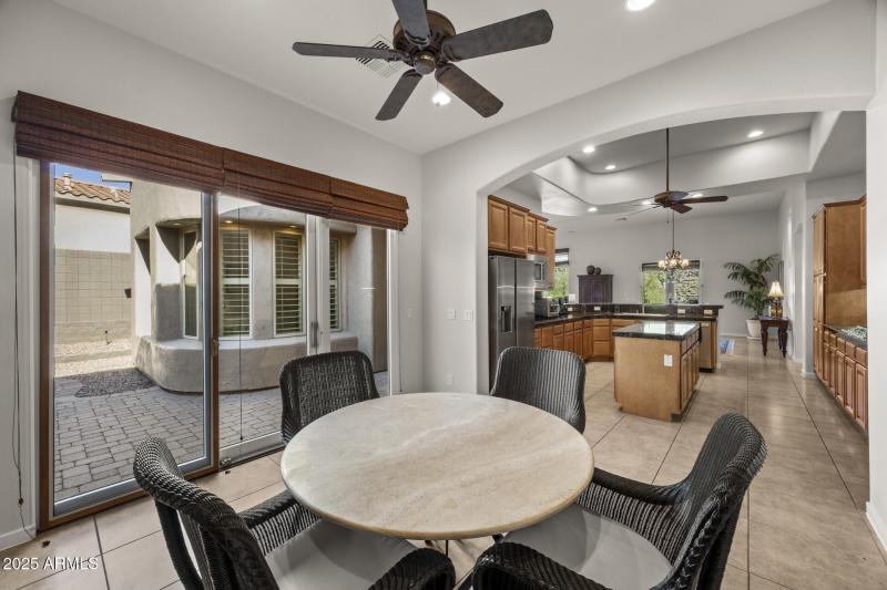 Breakfast Nook off Courtyard