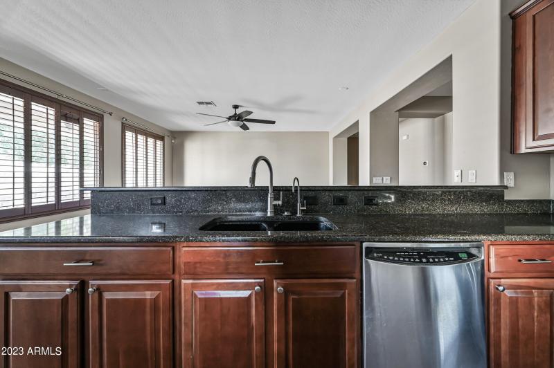 ocupix-11127N161A-12