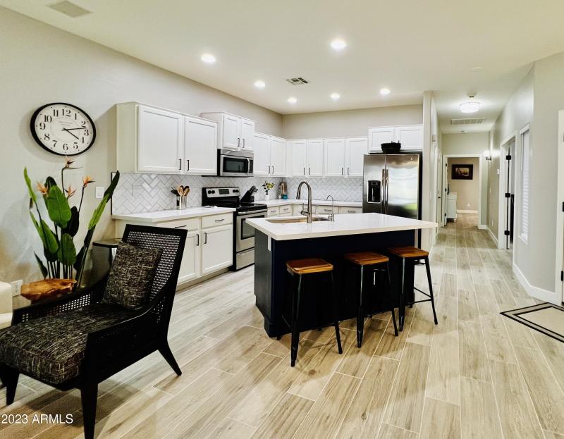 39C0463A-89D1-4BB0-9AB1-E7ED7EF48C9C