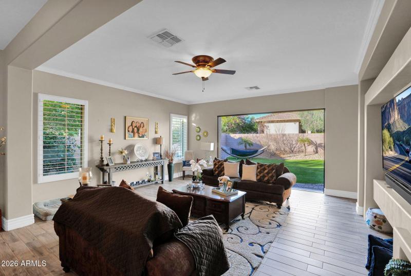 52-web-or-mls-P1448271