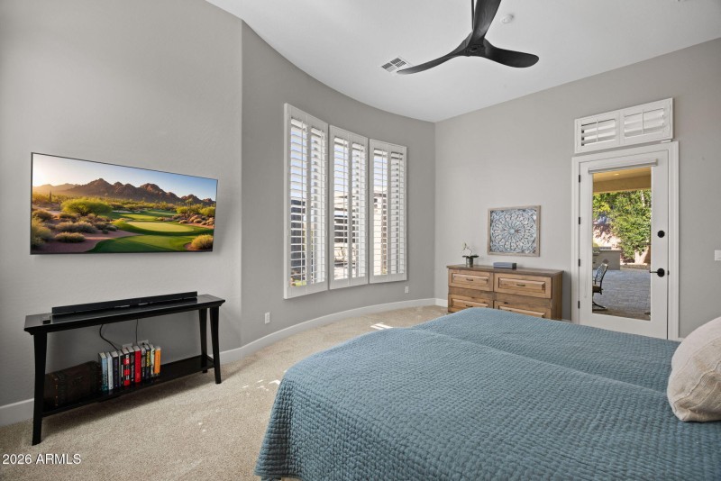 26-web-or-mls-41008-n-club-pointe-dr