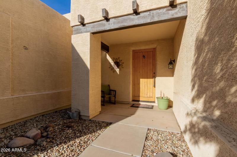 09 - Orangewood 7802