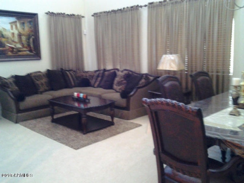9013 W. Kerby Ave-Family Room
