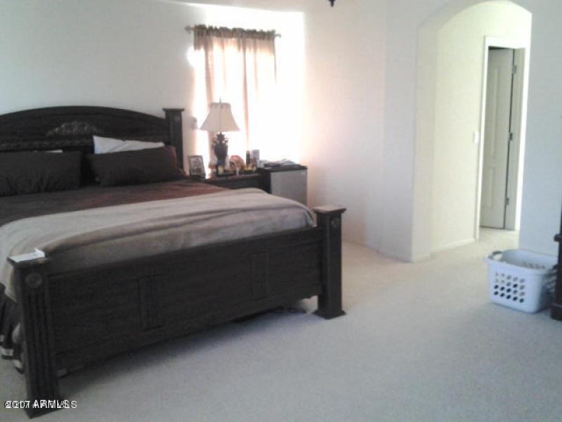 9013 W. Kerby Ave-MR