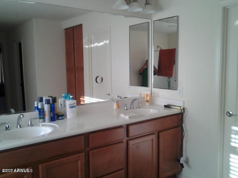 9013 W. Kerby Ave-MB2