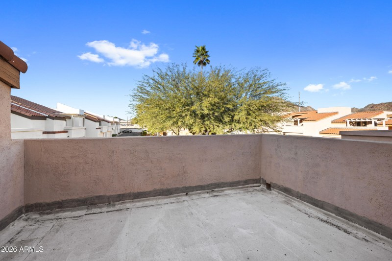 1920 E Maryland Ave #31-28