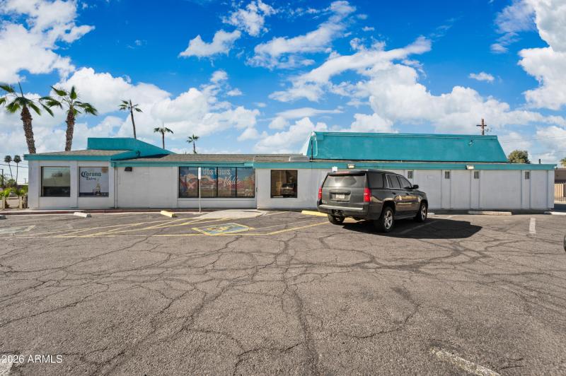 5828 W Indian School Rd Phoenix AZ 85031