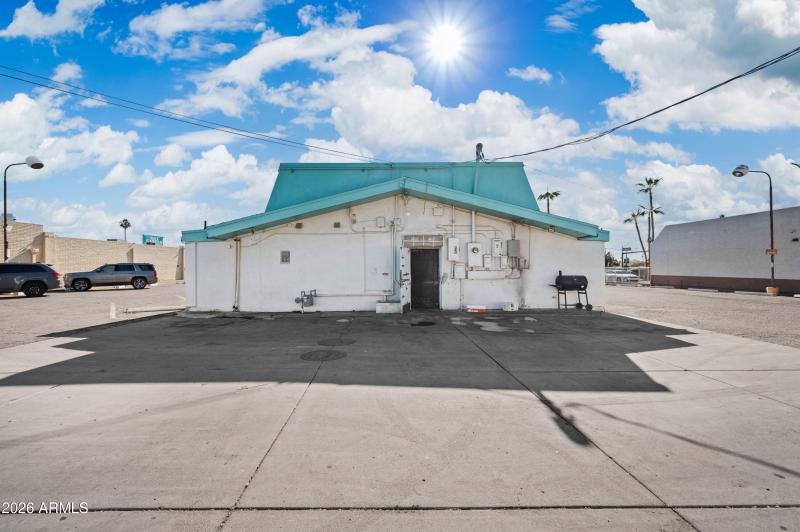 5828 W Indian School Rd Phoenix AZ 85031