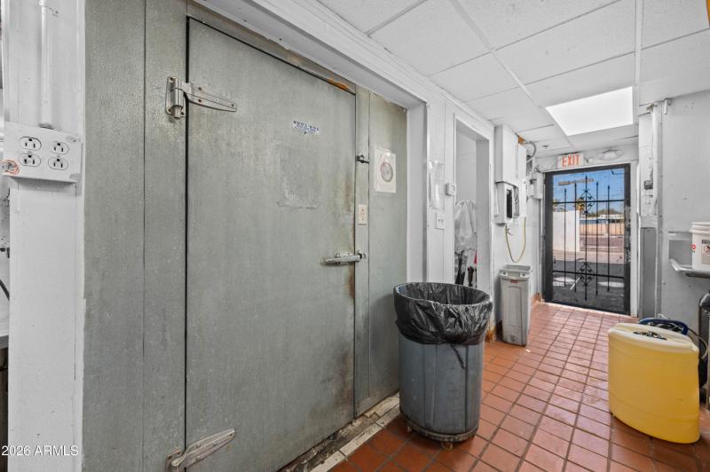 5828 W Indian School Rd Phoenix AZ 85031