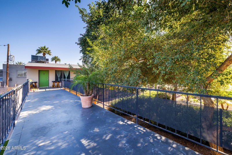 Urban Gardens - Exterior (9)