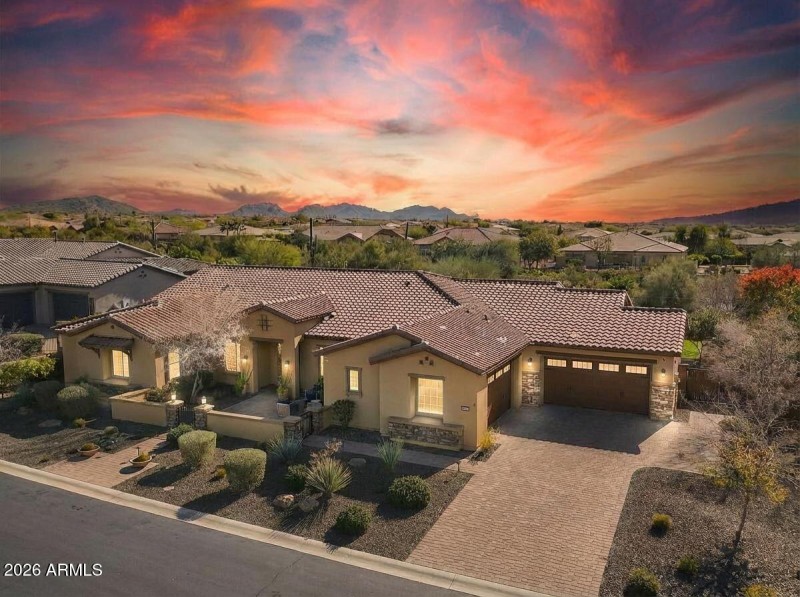 47-web-or-mls-Digital Twilight