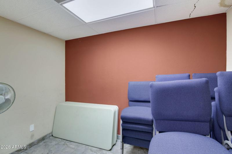 36-web-or-mls-4496 N Black Canyon Hwy -