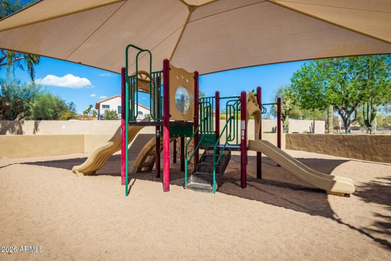 20251204220225953360000000-o