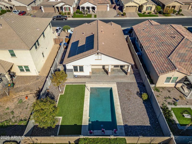 55-web-or-mls-Exterior-45