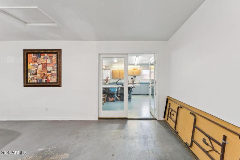 print_quality-42_1038_E_Friar_Ave_Apache