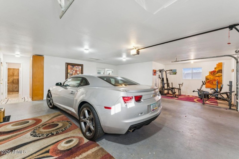 print_quality-35_1038_E_Friar_Ave_Apache