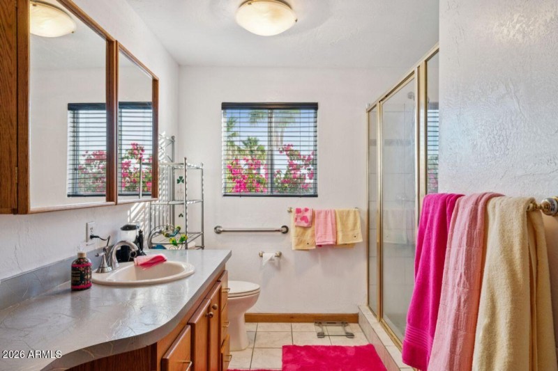 print_quality-33_1038_E_Friar_Ave_Apache