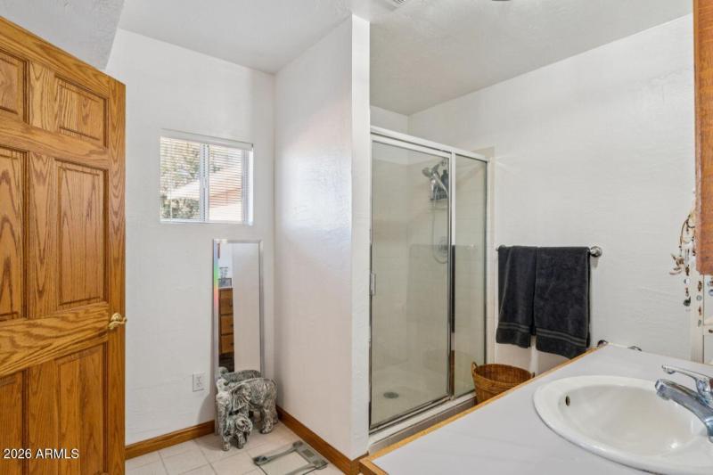 print_quality-28_1038_E_Friar_Ave_Apache