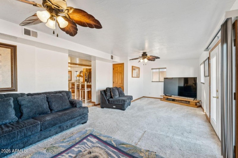 print_quality-22_1038_E_Friar_Ave_Apache