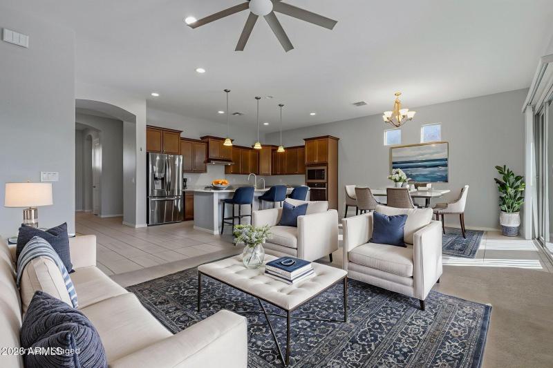 11-web-or-mls-Interior-13 virtually stag