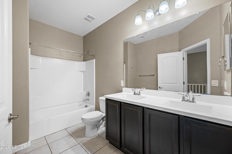 24-1367SCCD1239-ocupix-