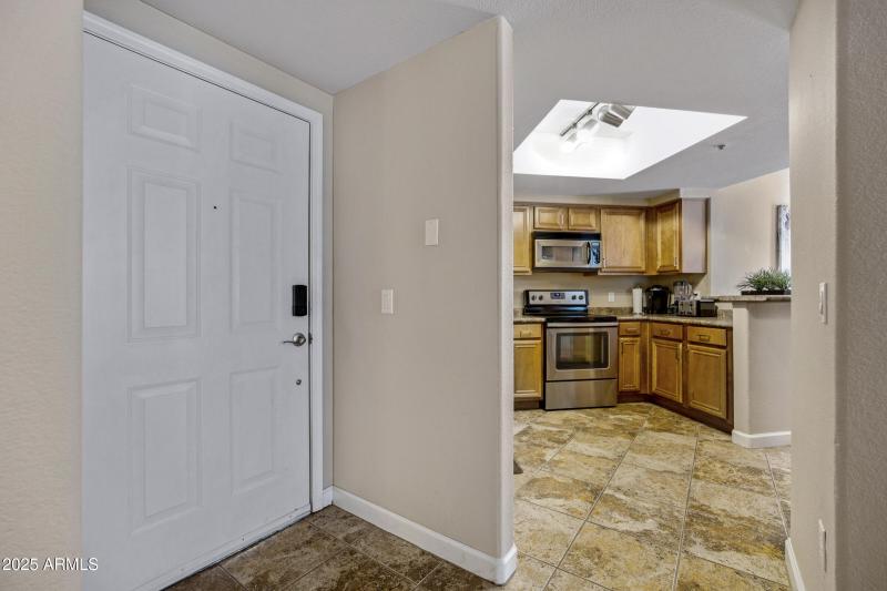 4925 E Desert Cove Ave unit 103-5