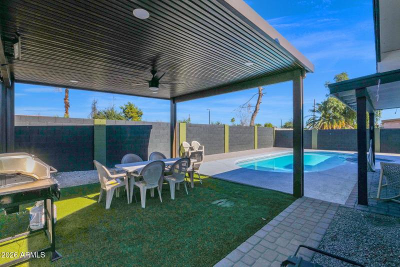 33-web-or-mls-P1448771