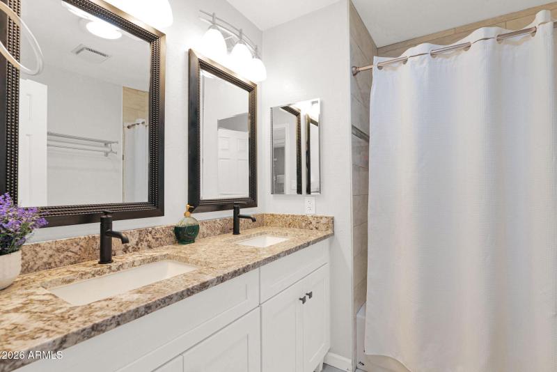 19-web-or-mls-P1448752