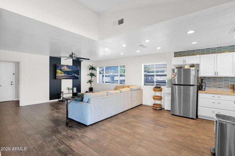 8-web-or-mls-P1448732