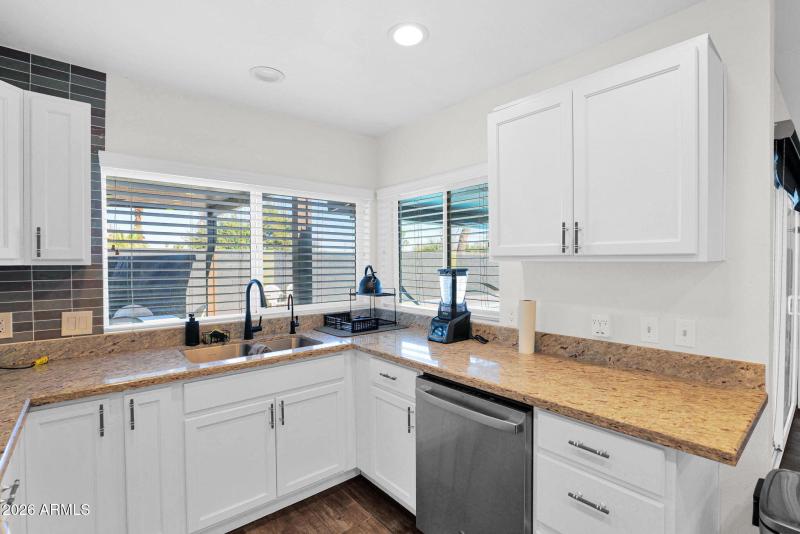 15-web-or-mls-P1448746