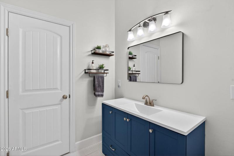 51-web-or-mls-51-N Wyatt Dr