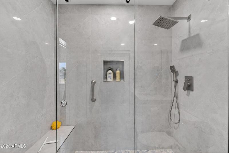 56-web-or-mls-31-N Wyatt Dr