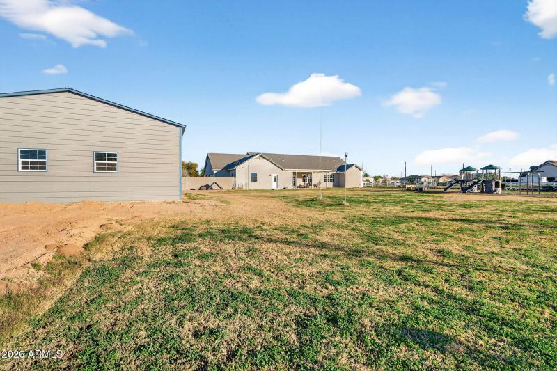 68-web-or-mls-76-N Wyatt Dr